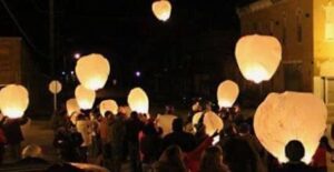 Wish Sidewalk Lanterns